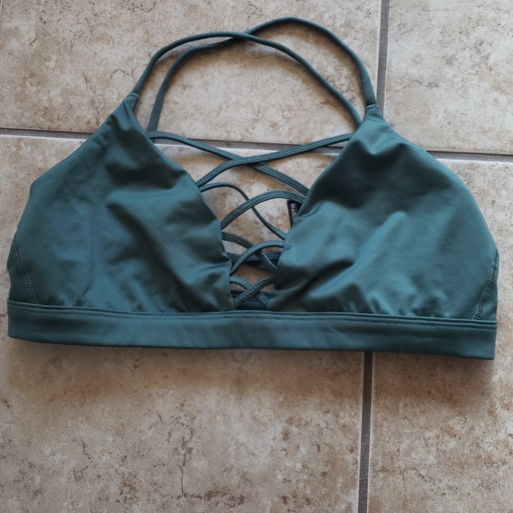 Victoria sport bra